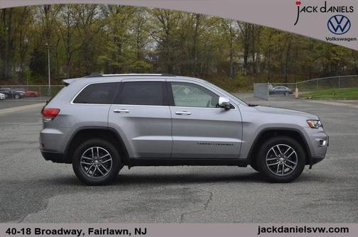 Photo 2 of 26 of 2018 Jeep Grand Cherokee Limited
