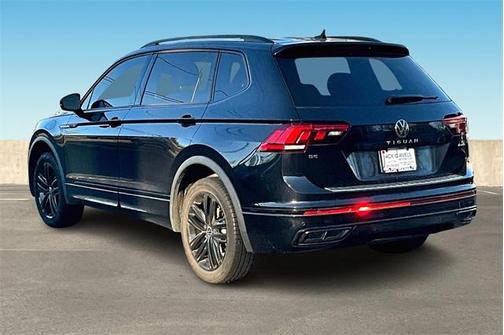 2022 Volkswagen Tiguan 2.0T SE R-Line Black