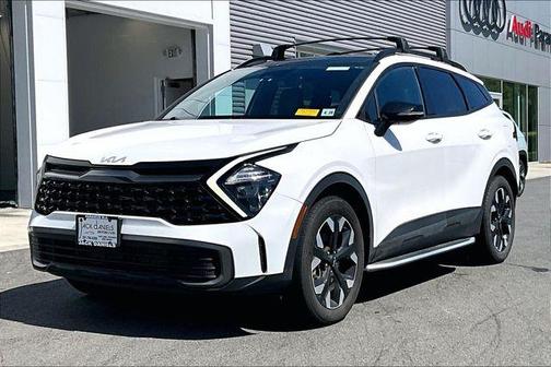 Glacial White Pearl 2023 Kia Sportage X-Line
