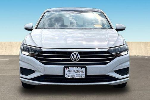 Pure White 2020 Volkswagen Jetta 1.4T SE