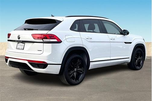 2023 Volkswagen Atlas Cross Sport 2.0T SEL R-Line Black