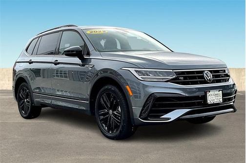 2022 Volkswagen Tiguan 2.0T SE R-Line Black