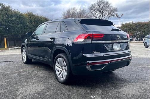 2020 Volkswagen Atlas Cross Sport 2.0T SE w/Technology