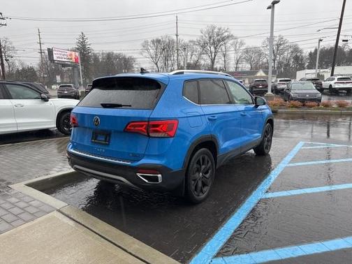 2022 Volkswagen Taos 1.5T SE