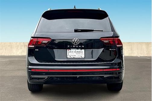 2024 Volkswagen Tiguan 2.0T SE R-Line Black