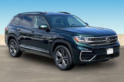 Racing Green 2021 Volkswagen Atlas 3.6 V6 SE w/ Technology R-Line