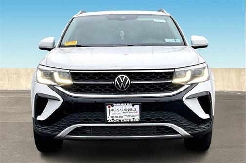 2024 Volkswagen Taos 1.5T SEL