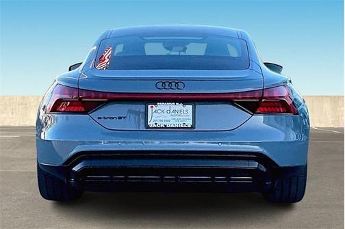 2024 Audi e-tron GT Premium Plus