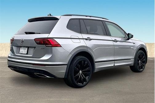 2021 Volkswagen Tiguan 2.0T SE R-Line Black