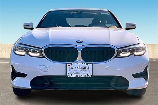 2019 BMW 330 i xDrive