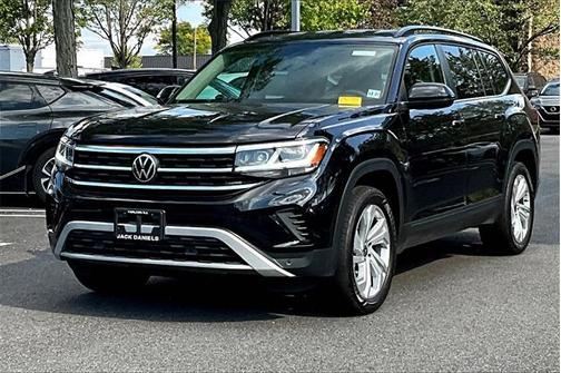 2023 Volkswagen Atlas 3.6L SE w/Technology