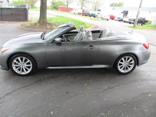 2013 INFINITI G37 Base