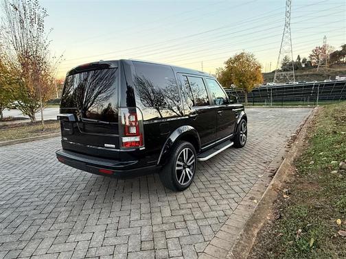 2016 Land Rover LR4 Base