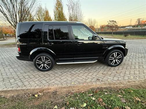 2016 Land Rover LR4 Base