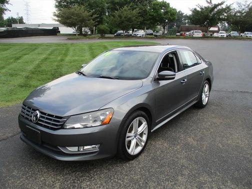 2014 Volkswagen Passat 2.0L TDI DSG SEL Premium