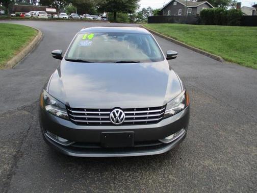 2014 Volkswagen Passat 2.0L TDI DSG SEL Premium