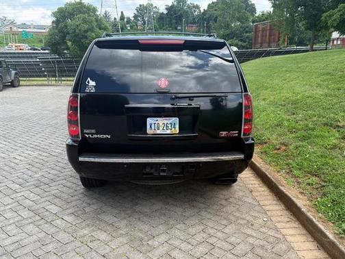 2011 GMC Yukon Denali