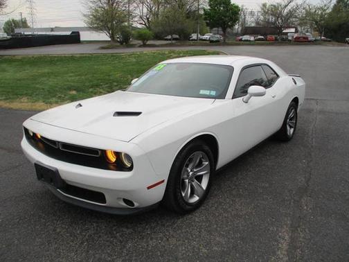 2015 Dodge Challenger SXT