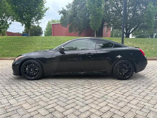 Black Obsidian 2012 INFINITI G37 Journey