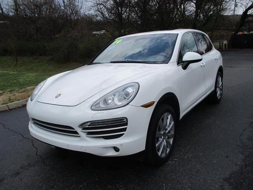 2014 Porsche Cayenne Platinum Edition
