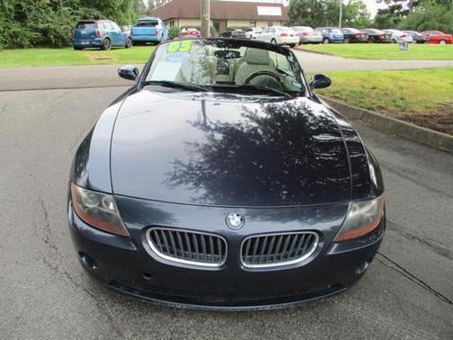 2003 BMW Z4 2.5i Roadster