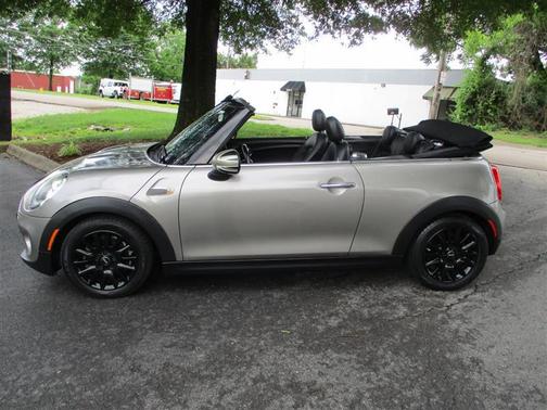 Moonwalk Grey Semi-Metallic 2017 MINI Convertible Cooper