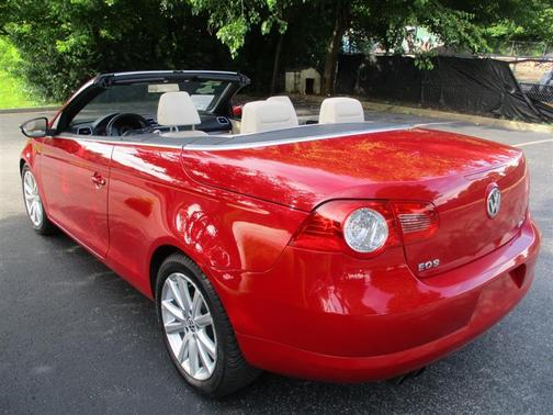 Salsa Red 2010 Volkswagen Eos Komfort