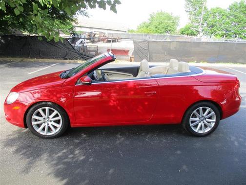 Salsa Red 2010 Volkswagen Eos Komfort