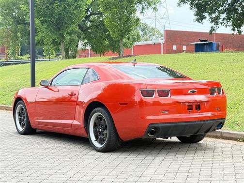 2011 Chevrolet Camaro 2LS