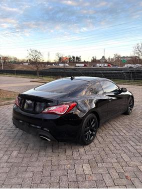 2016 Hyundai Genesis Coupe 3.8 Base