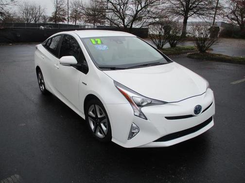 2017 Toyota Prius Four Touring