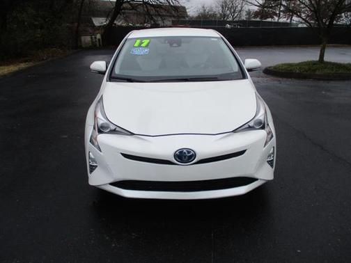 2017 Toyota Prius Four Touring