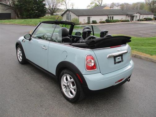 2013 MINI Convertible Cooper