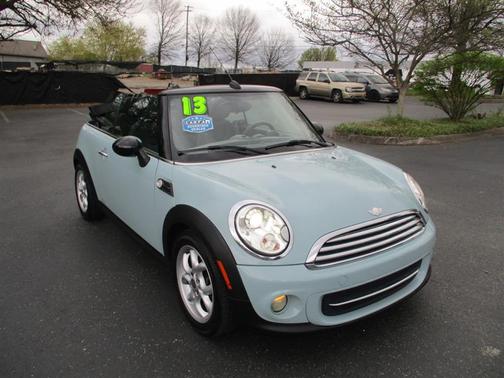 2013 MINI Convertible Cooper