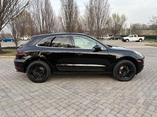 2015 Porsche Macan S