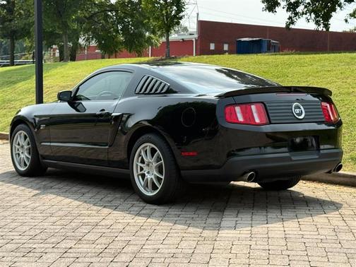 2010 Ford Mustang GT Premium