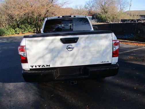 2017 Nissan Titan S