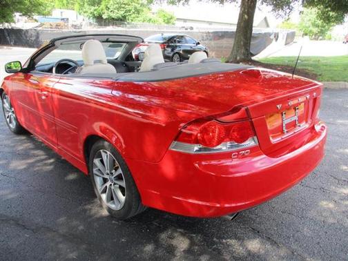 2010 Volvo C70 T5 CONVERTIBLE 2D