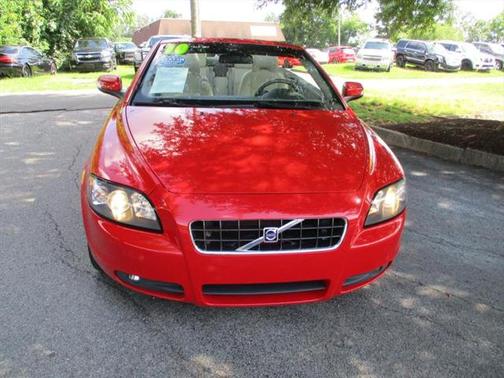 2010 Volvo C70 T5 CONVERTIBLE 2D