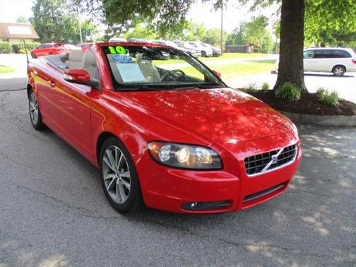 2010 Volvo C70 T5 CONVERTIBLE 2D
