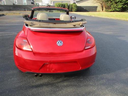 2013 Volkswagen Beetle 2.5L