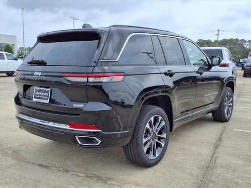 2025 Jeep Grand Cherokee Overland