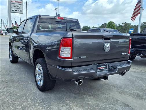 Granite Crystal Metallic Clearcoat 2020 RAM 1500 Big Horn/Lone Star