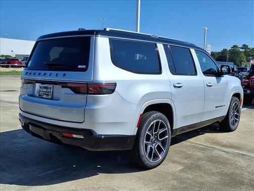 2025 Jeep Wagoneer Series III