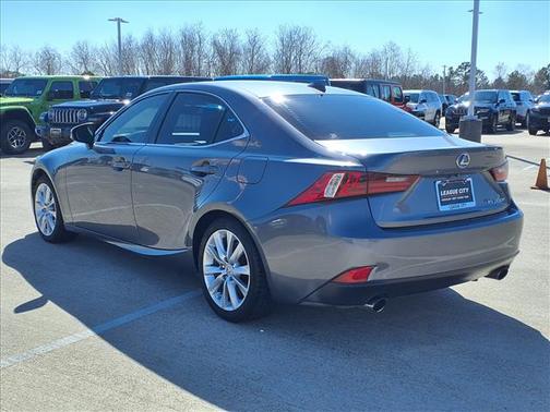 2016 Lexus IS 200t Base