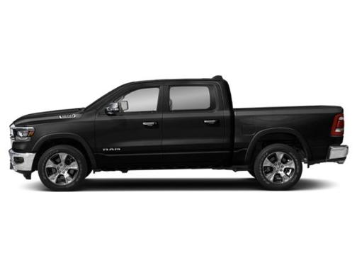 Diamond Black Crystal Pearlcoat 2021 RAM 1500 Laramie