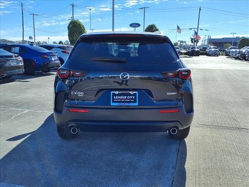 2025 Mazda CX-50 2.5 S Preferred Package