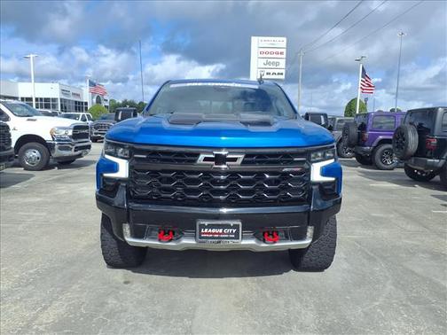 Glacier Blue Metallic 2022 Chevrolet Silverado 1500 ZR2