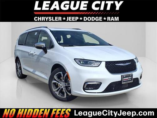 White 2026 Chrysler Pacifica L