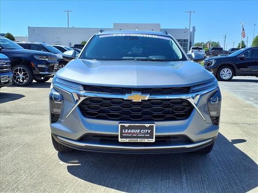 Sterling Gray Metallic 2025 Chevrolet Trax LT